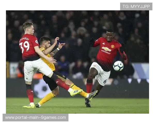 贝勒加德半场补时凌空铲射破门，狼队主场扳平曼联